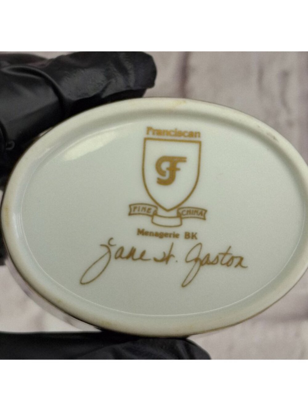 Franciscan Fine China Menagerie BK Oval Trinket Box Gold Trim by Jane St. Gaston - Picture 4 of 7